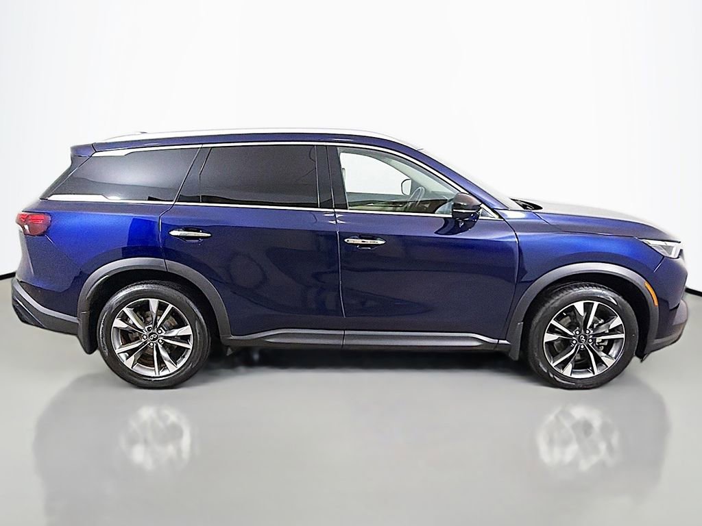 Used 2023 INFINITI QX60 Luxe w/ Cargo Package AWD/4WD image 17