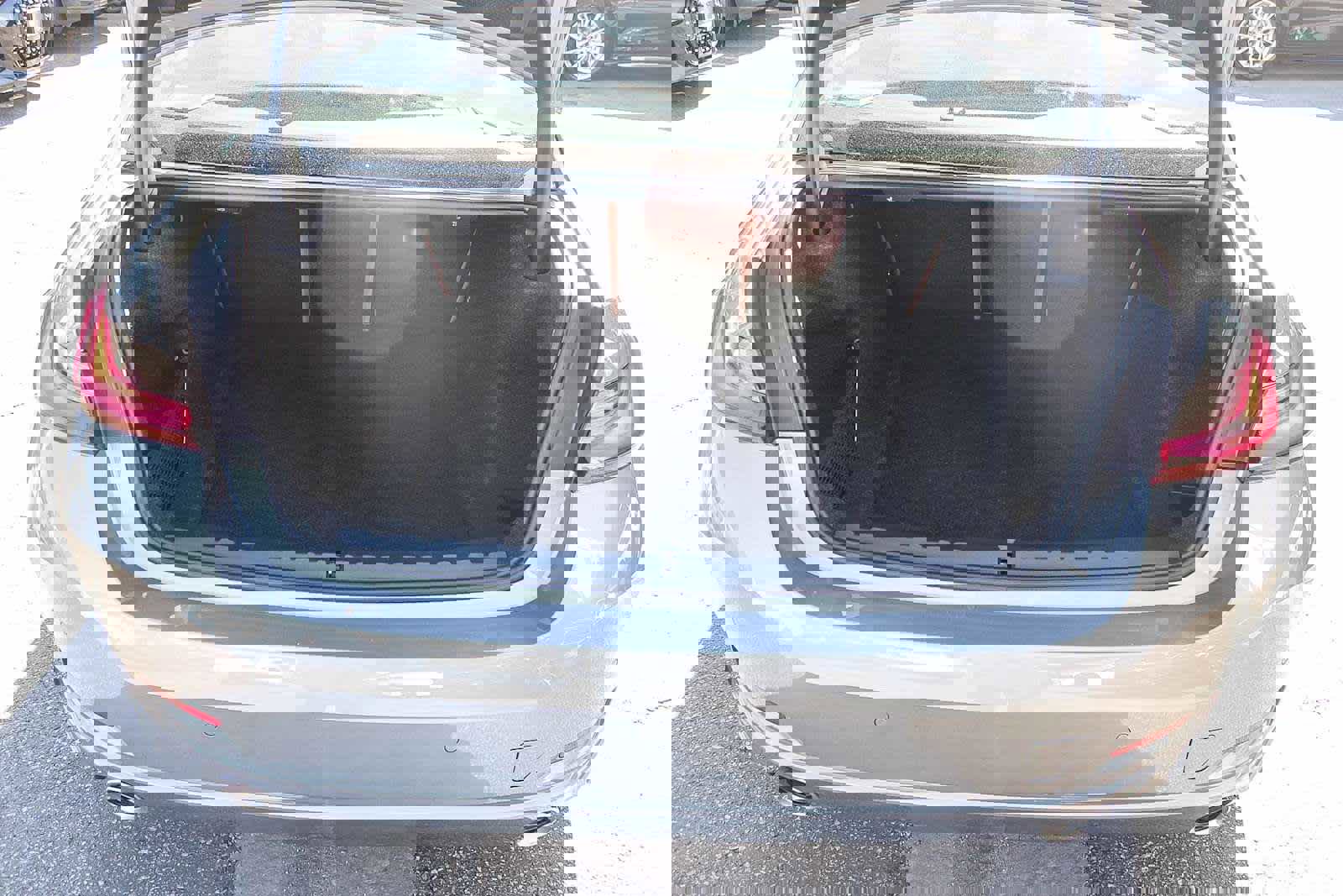 Certified 2025 BMW 330i Sedan w/ Premium Package image 25