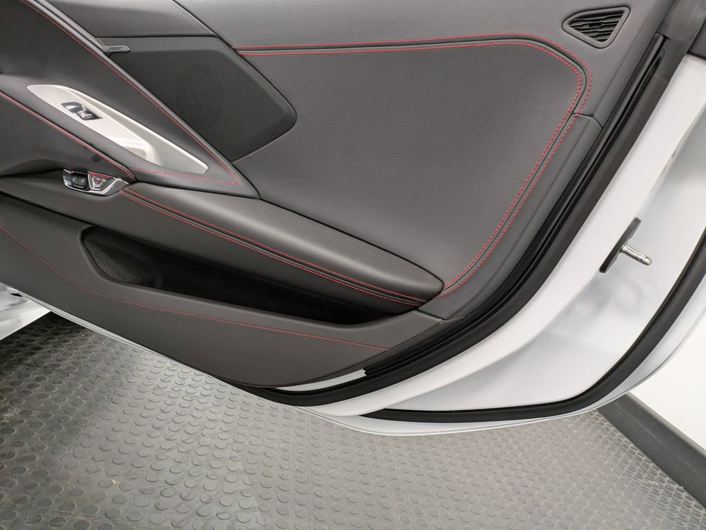 Used 2024 Chevrolet Corvette Stingray Convertible w/ Z51 Performance Package RWD image 25