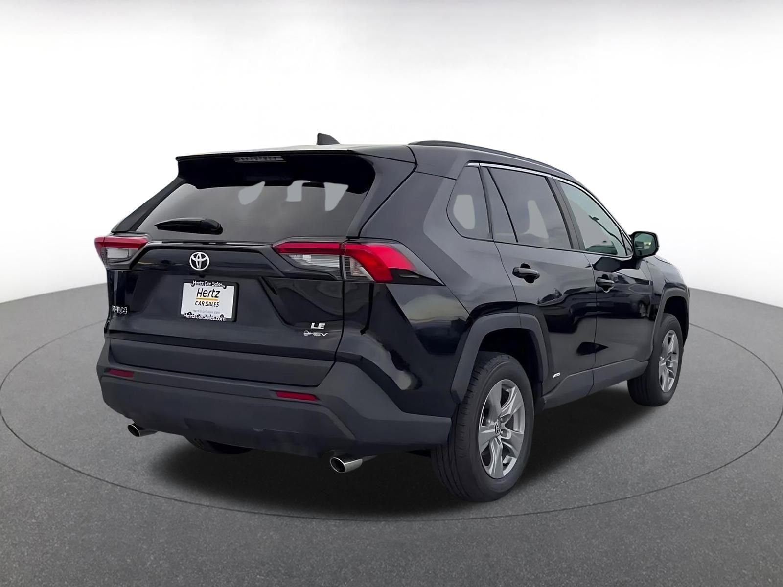 Used 2025 Toyota RAV4 LE image 15