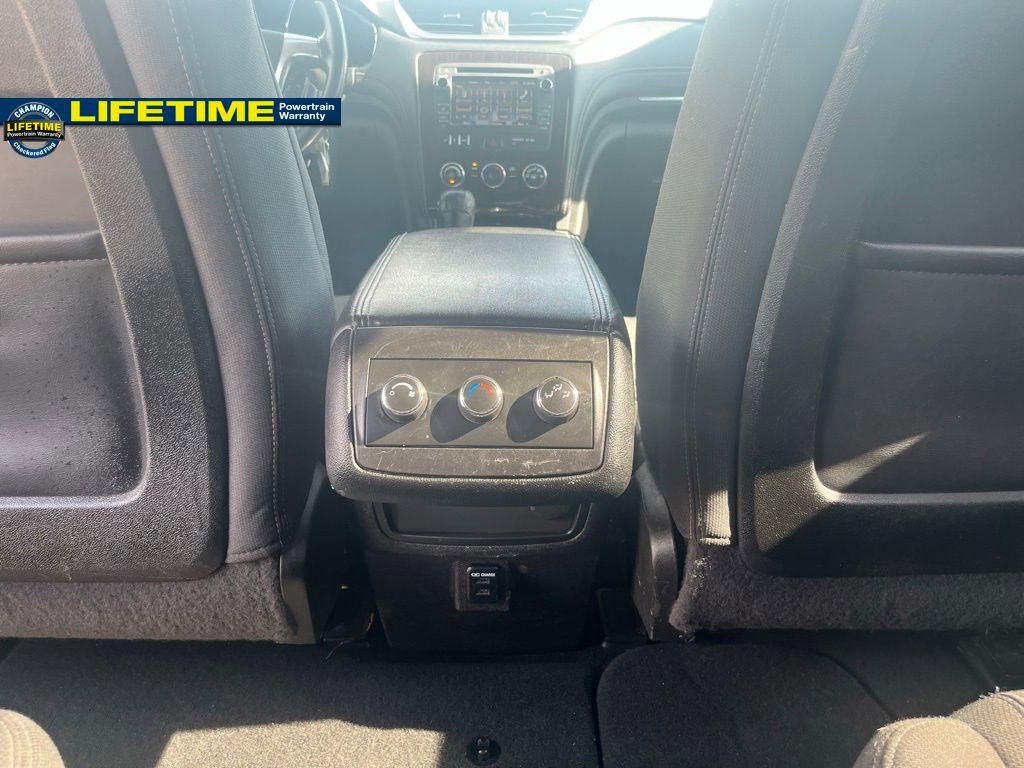 Used 2015 Chevrolet Traverse LT w/ Style and Technology Package AWD/4WD image 25