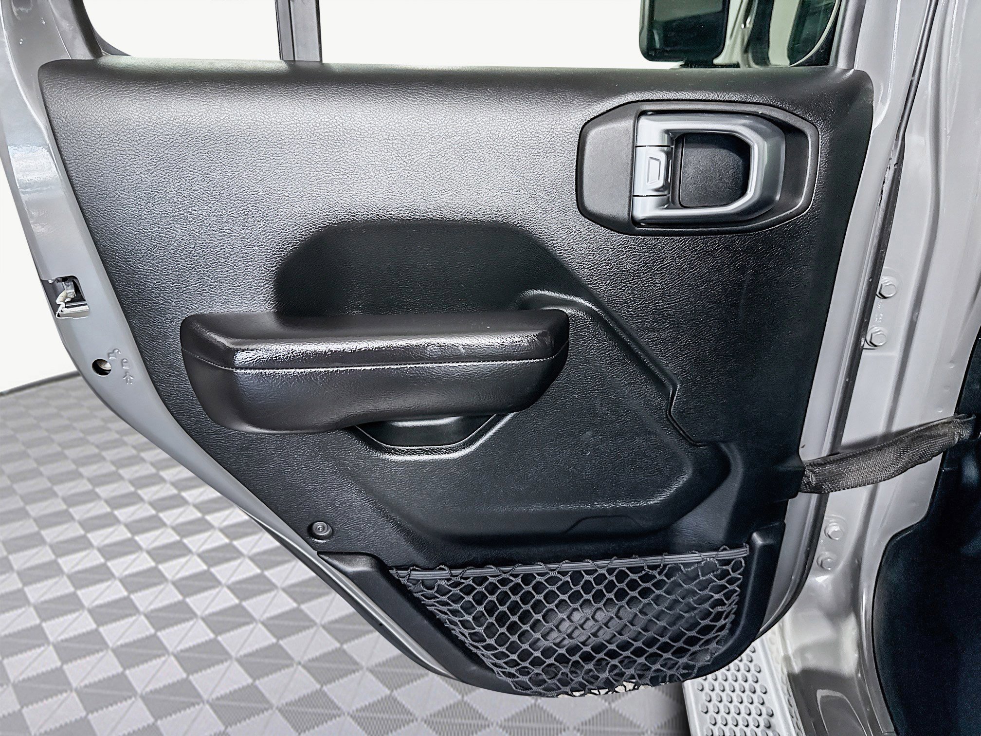 Used 2019 Jeep Wrangler Unlimited Sport S image 26