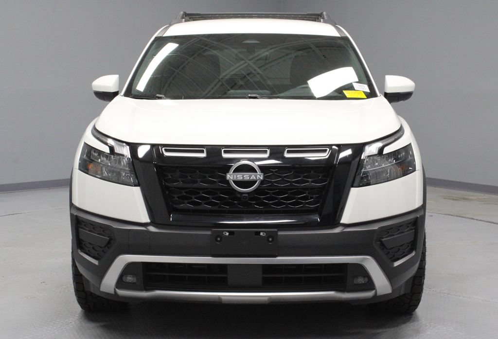 Used 2025 Nissan Pathfinder Rock Creek AWD/4WD image 5