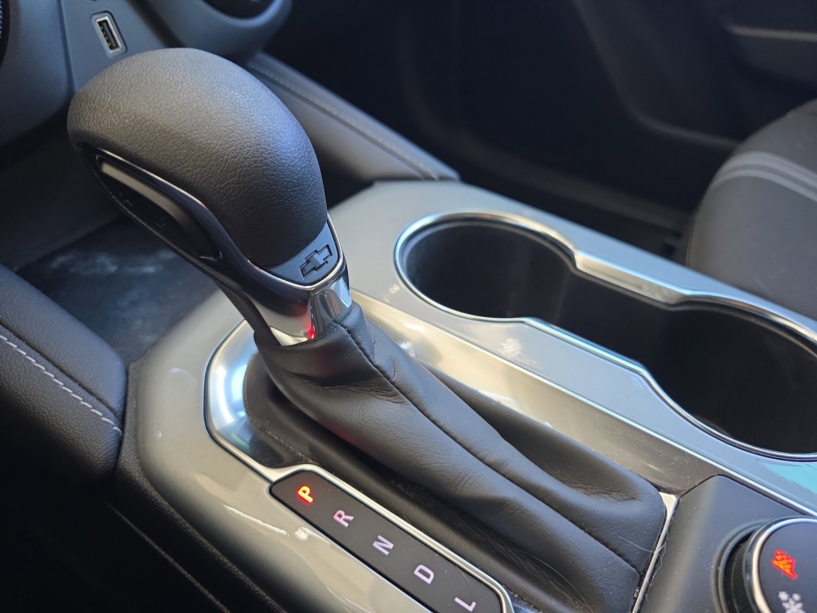 Used 2023 Chevrolet Blazer LT w/ Midnight/Sport Edition FWD image 20