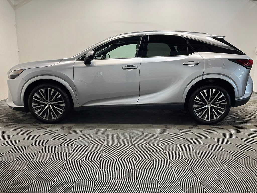 Used 2023 Lexus RX 350 Premium Plus w/ Cold Area Package AWD/4WD image 23