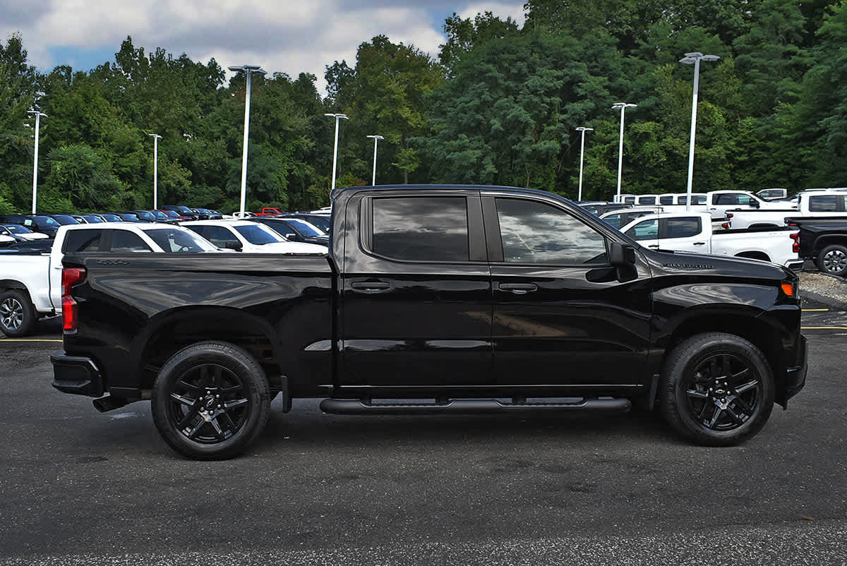 Used 2022 Chevrolet Silverado 1500 Custom w/ Rally Edition AWD/4WD image 6