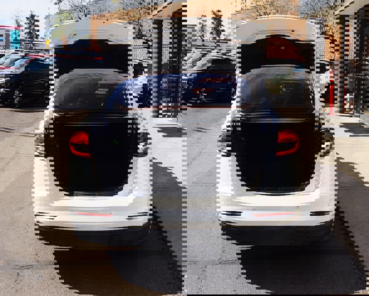 Used 2019 Ford Fusion SE image 22