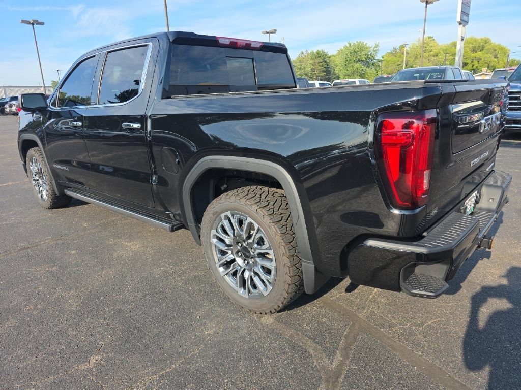 Used 2025 GMC Sierra 1500 Denali Ultimate AWD/4WD image 9