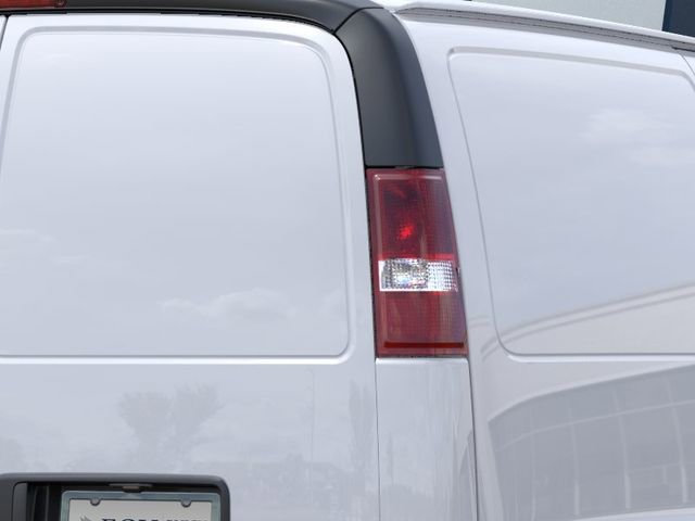 New 2026 GMC Savana 2500 w/ Driver Convenience Package RWD image 11