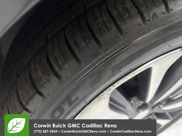 Certified 2019 Buick Encore Essence FWD image 45