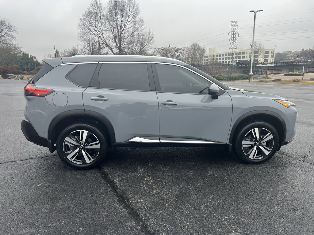 Used 2023 Nissan Rogue SL w/ SL Premium Package image 8