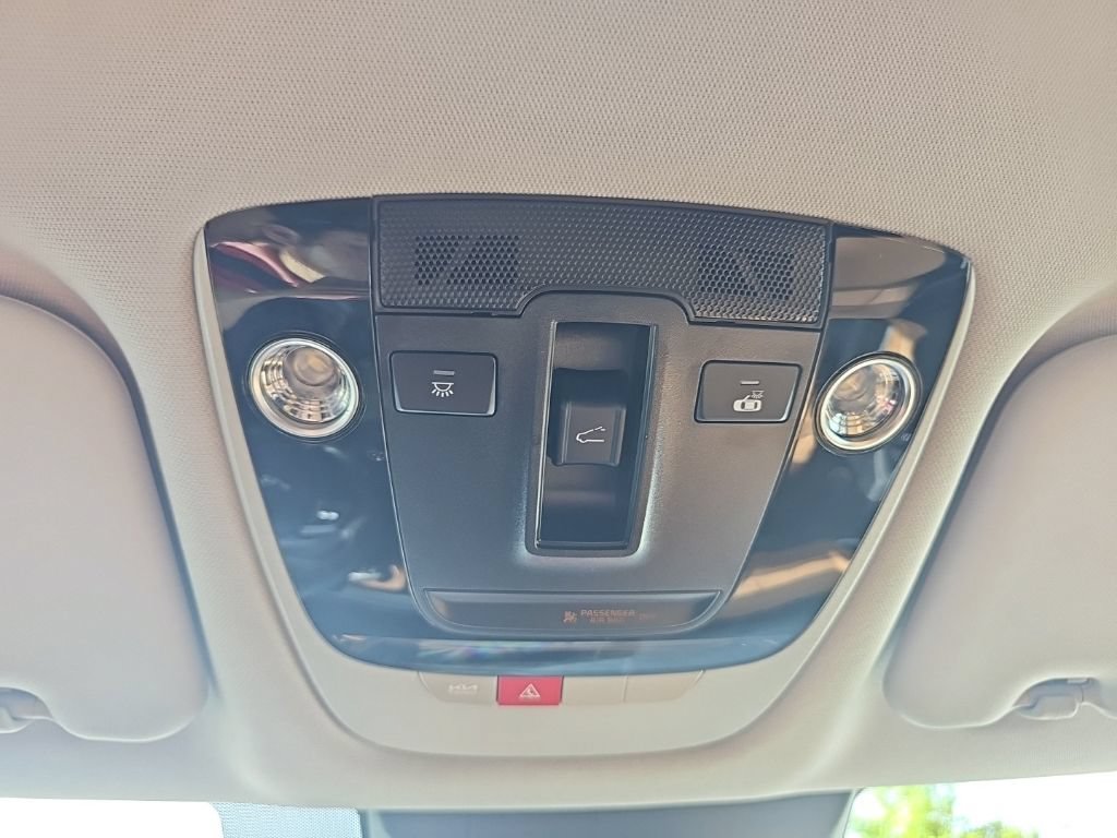 Used 2025 Kia Seltos EX w/ EX Sunroof Package AWD/4WD image 46