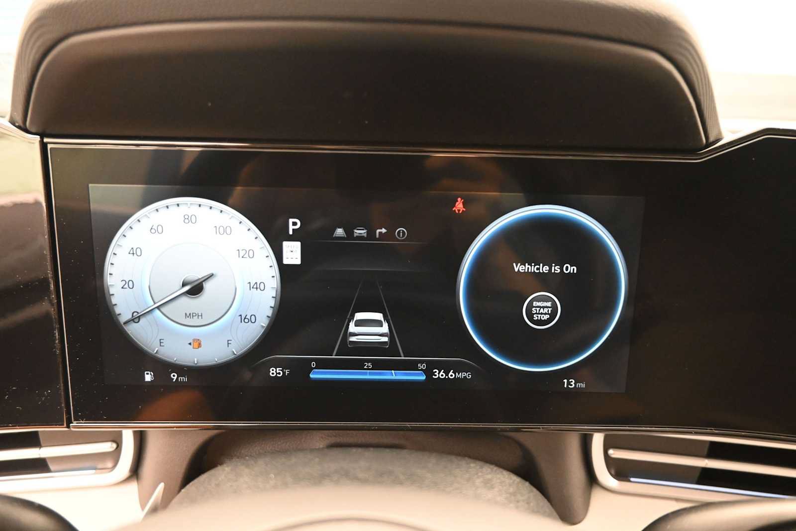 New 2026 Hyundai Elantra Limited FWD image 18