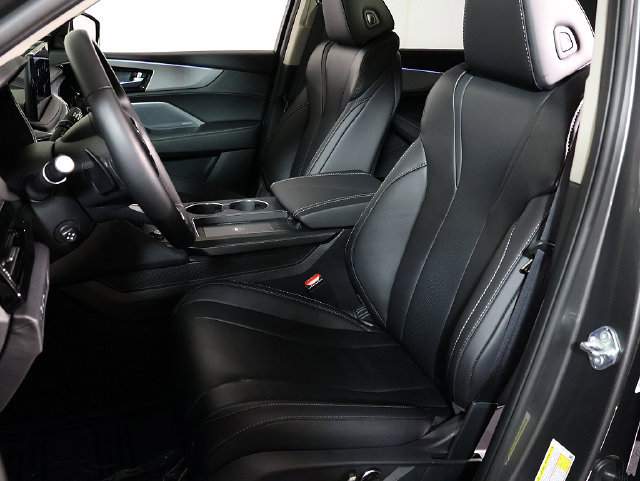 Certified 2026 Acura MDX w/ Technology Package AWD/4WD image 4
