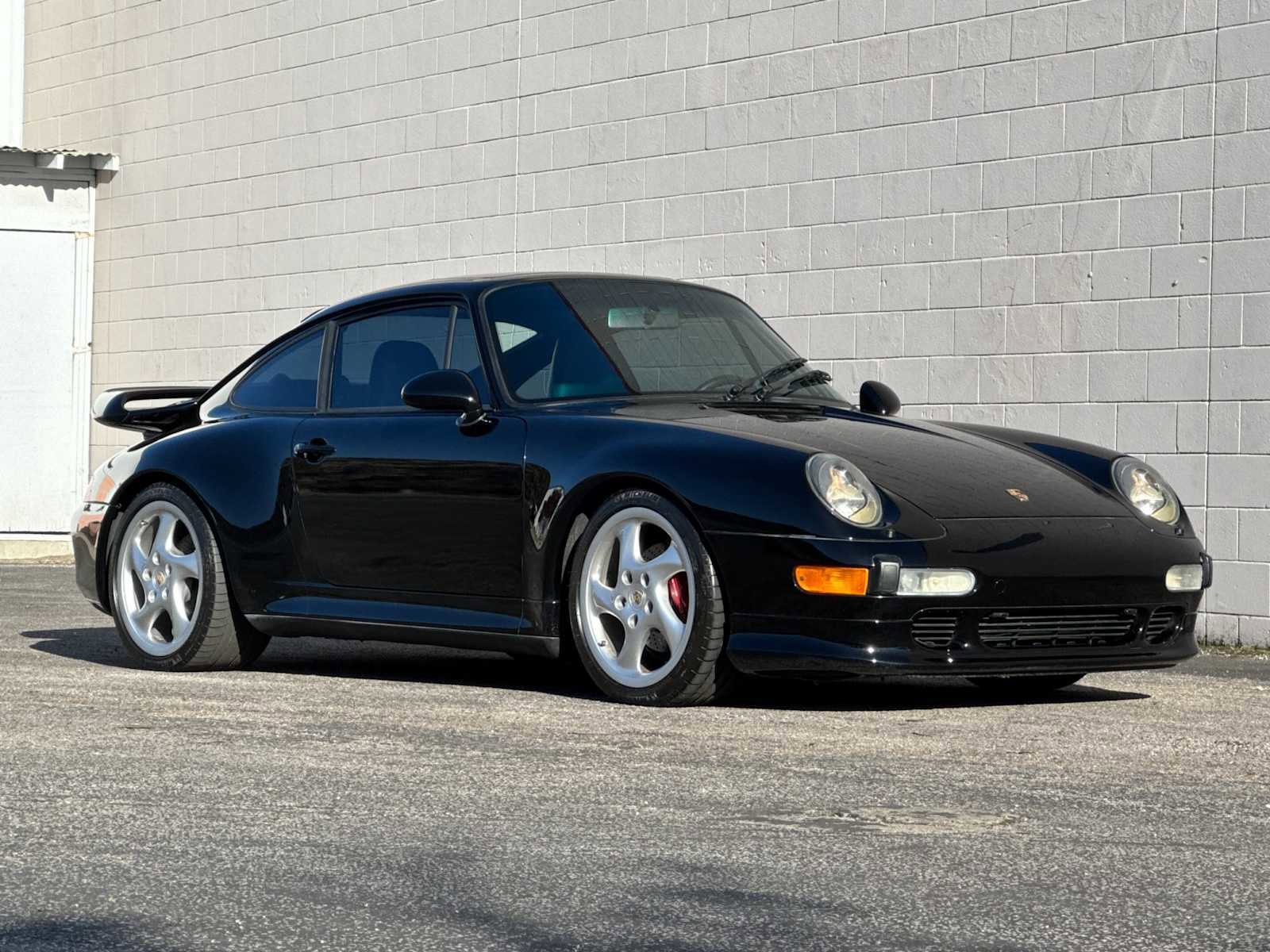 Used 1998 Porsche 911 Carrera S image 10