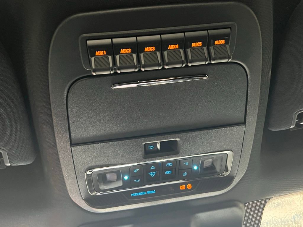 Certified 2025 Ford F350 Platinum AWD/4WD image 30