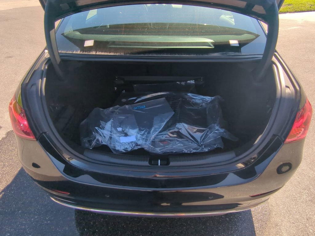 New 2025 Mercedes-Benz C 300 4MATIC Sedan image 25