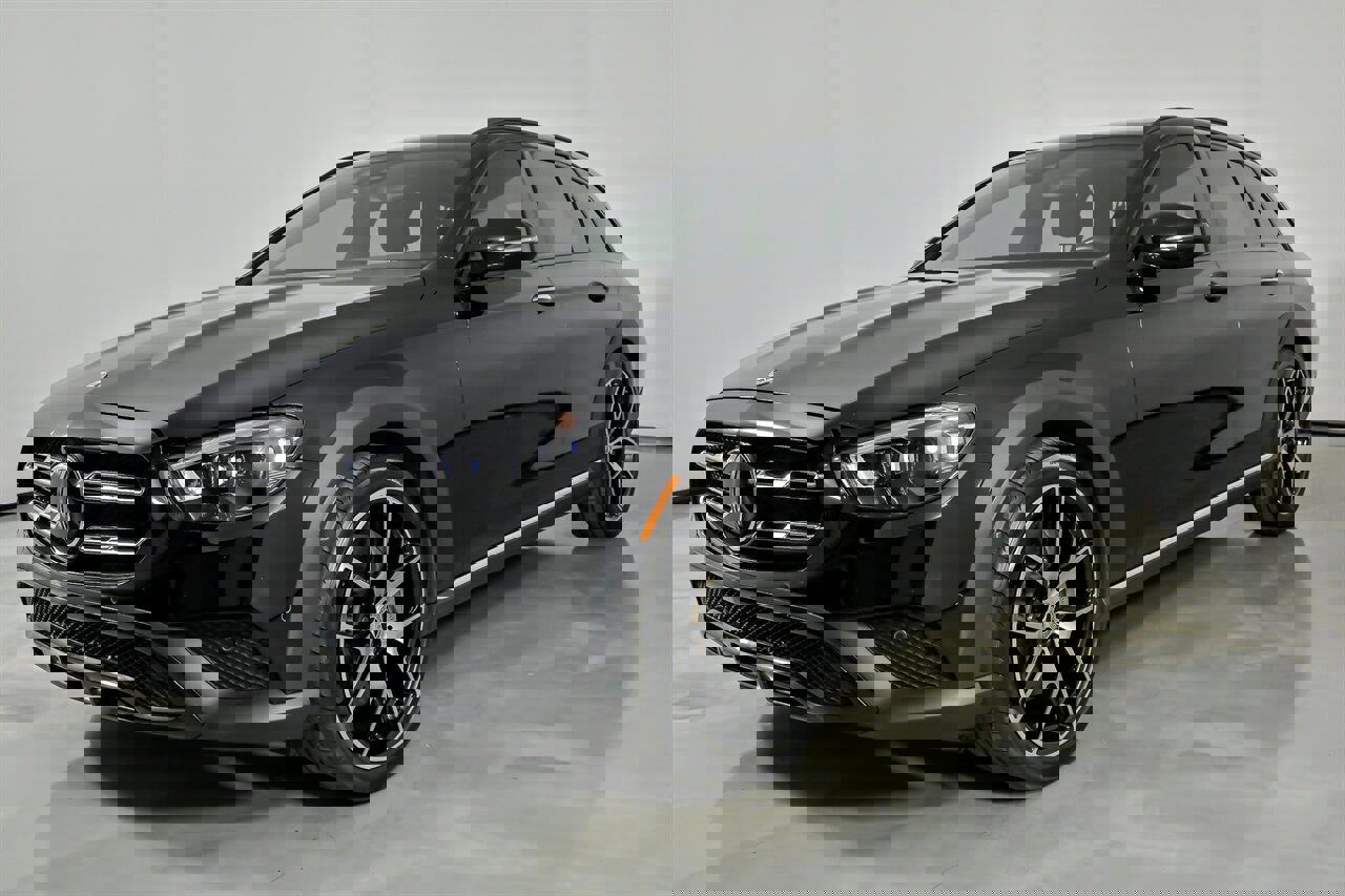 Used 2022 Mercedes-Benz E 450 4MATIC All-Terrain Wagon image 6