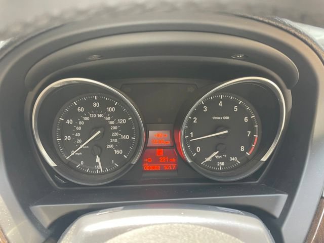 Used 2013 BMW Z4 sDrive28i RWD image 32