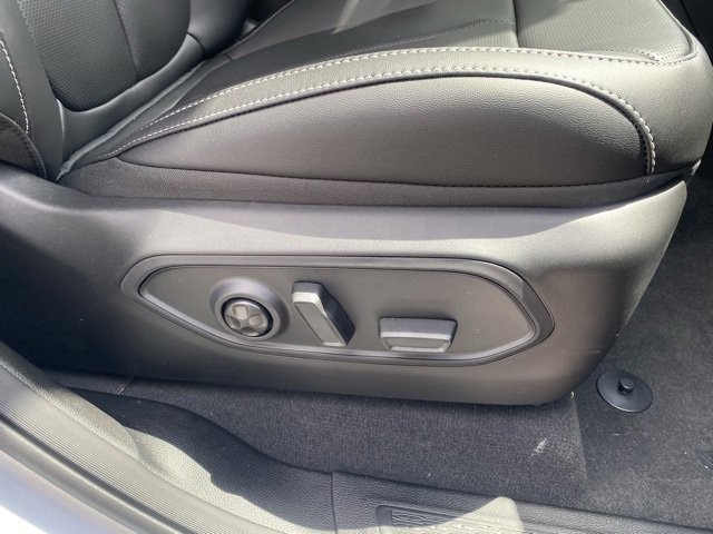 New 2025 Jeep Grand Cherokee L Limited w/ Luxury Tech Group II image 30