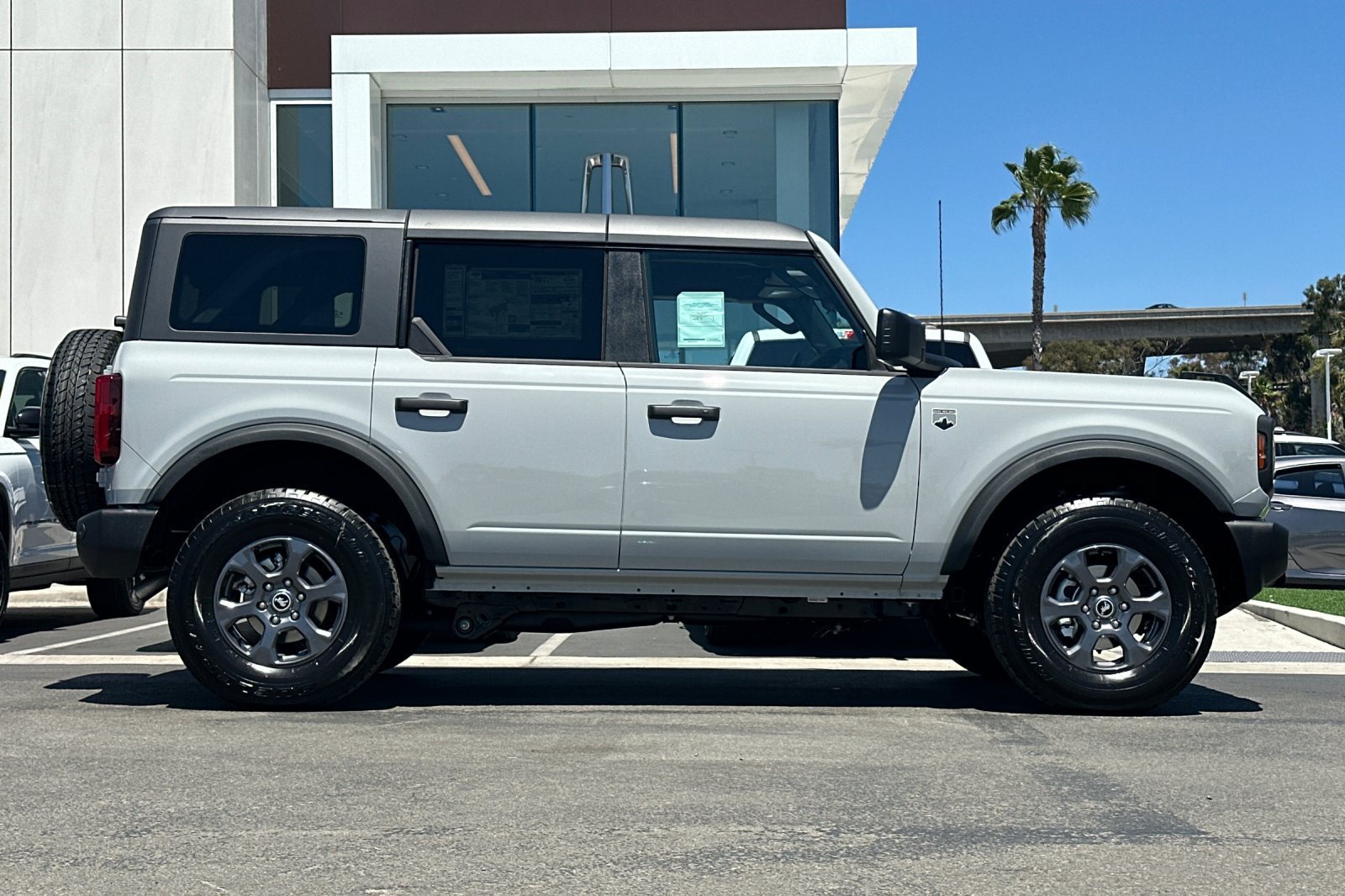 New 2026 Ford Bronco Big Bend AWD/4WD image 2