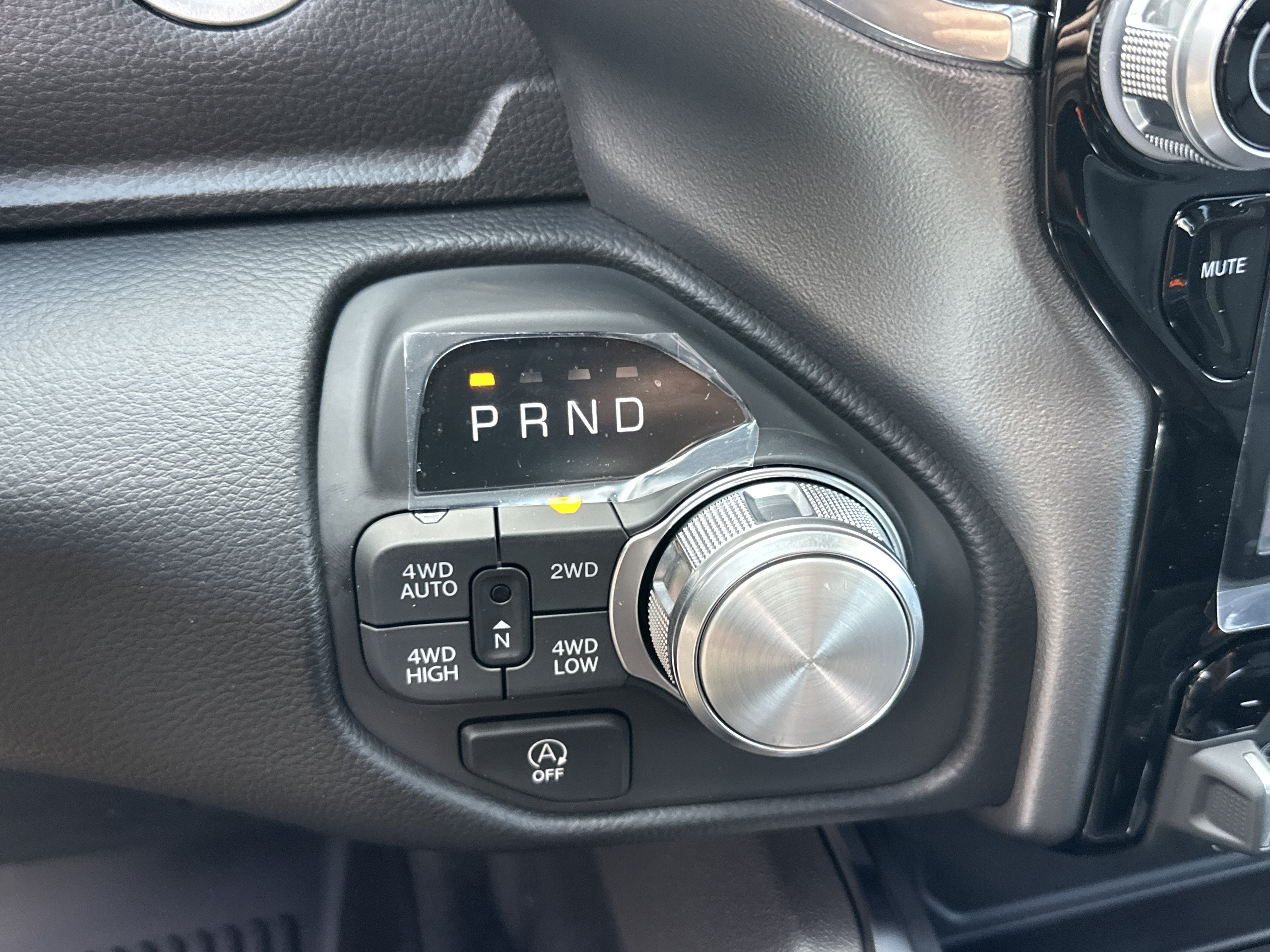 New 2027 RAM 1500 Laramie w/ Night Edition AWD/4WD image 8