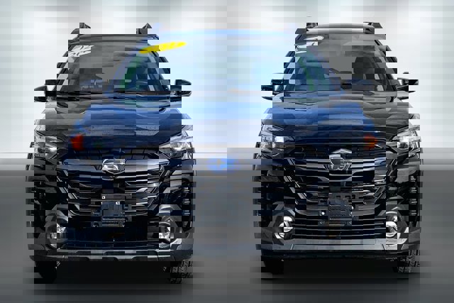 Used 2024 Subaru Outback Premium image 2