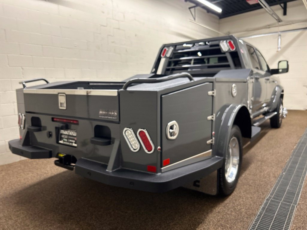 New 2026 RAM 4500 4x4 Crew Cab DRW w/ Laramie Trim Package image 2