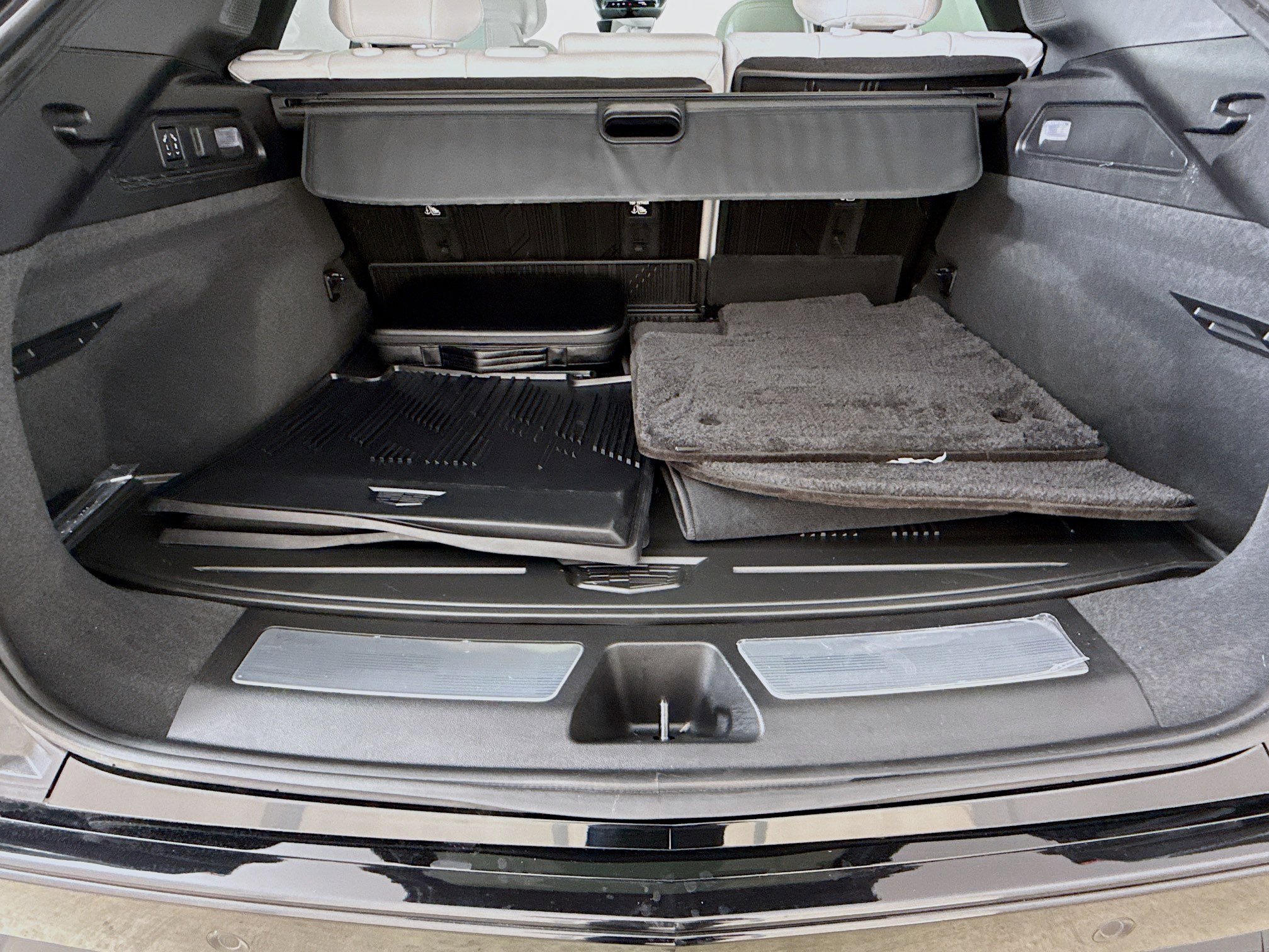 Used 2025 Cadillac Lyriq Sport image 28