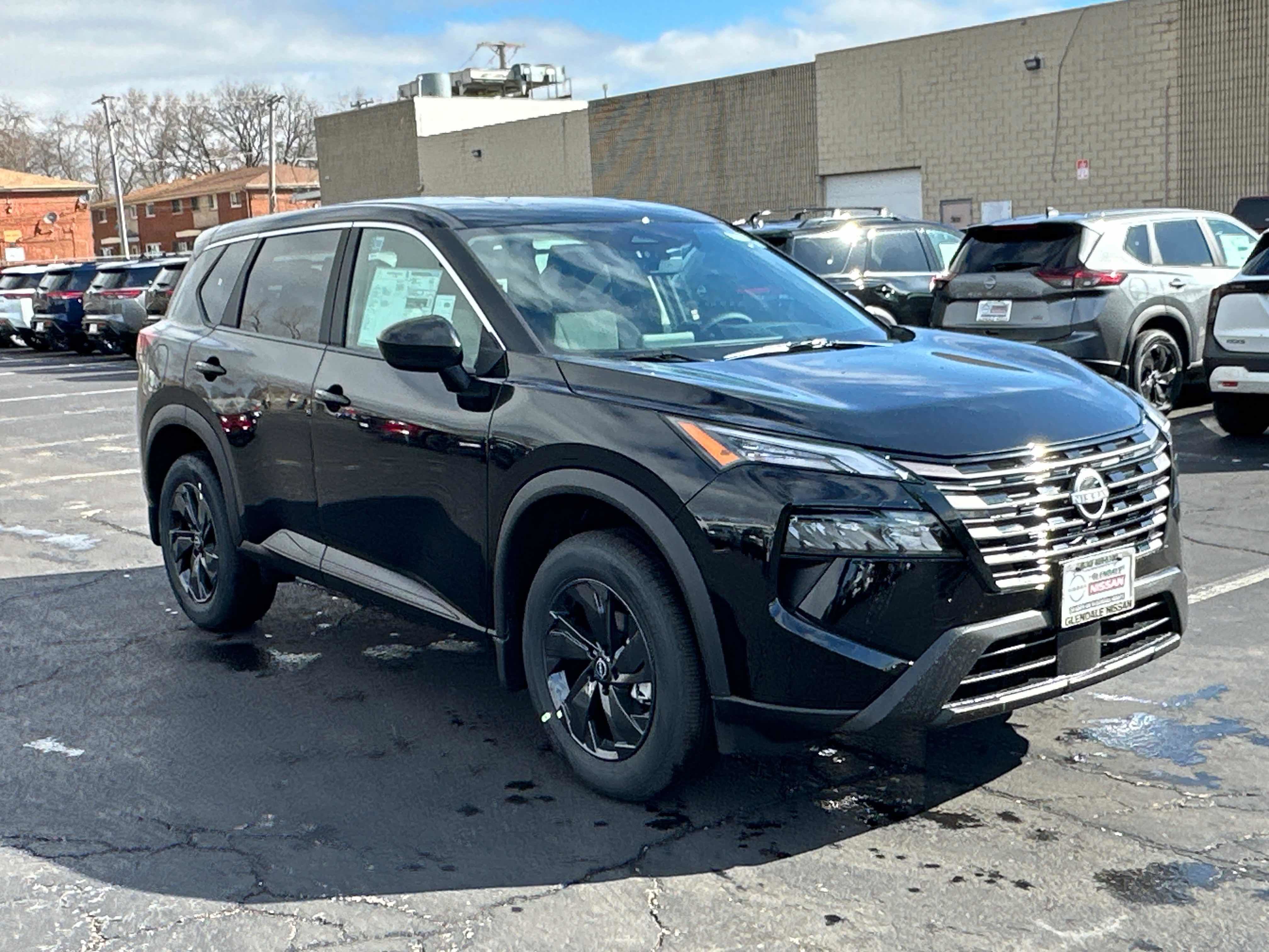 New 2026 Nissan Rogue SV AWD/4WD image 3