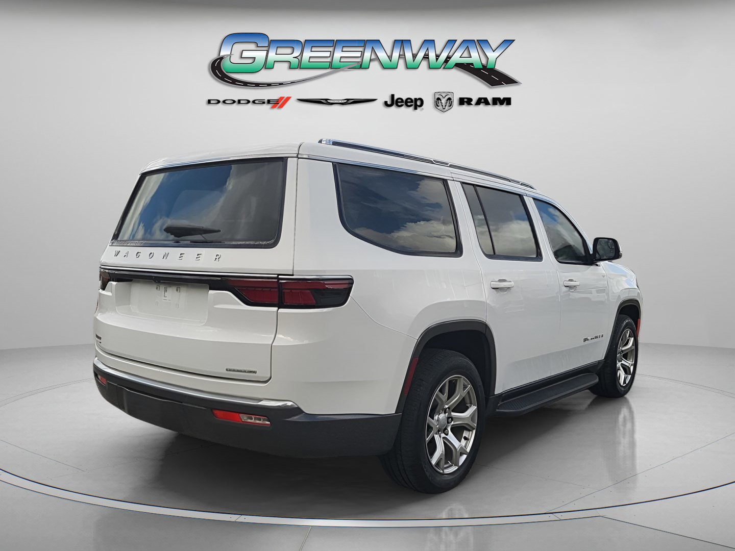 Used 2022 Jeep Wagoneer Series I w/ Premium Group I image 3