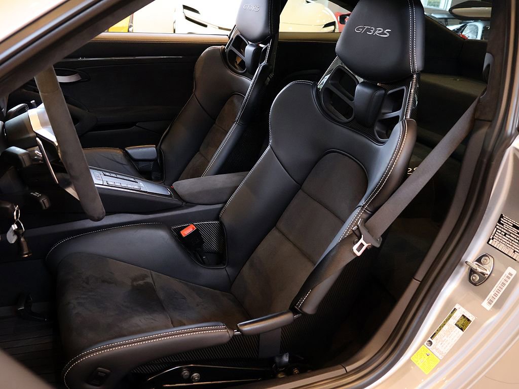 Used 2016 Porsche 911 GT3 RS image 5