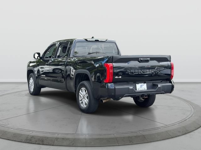 Used 2022 Toyota Tundra SR5 AWD/4WD image 4