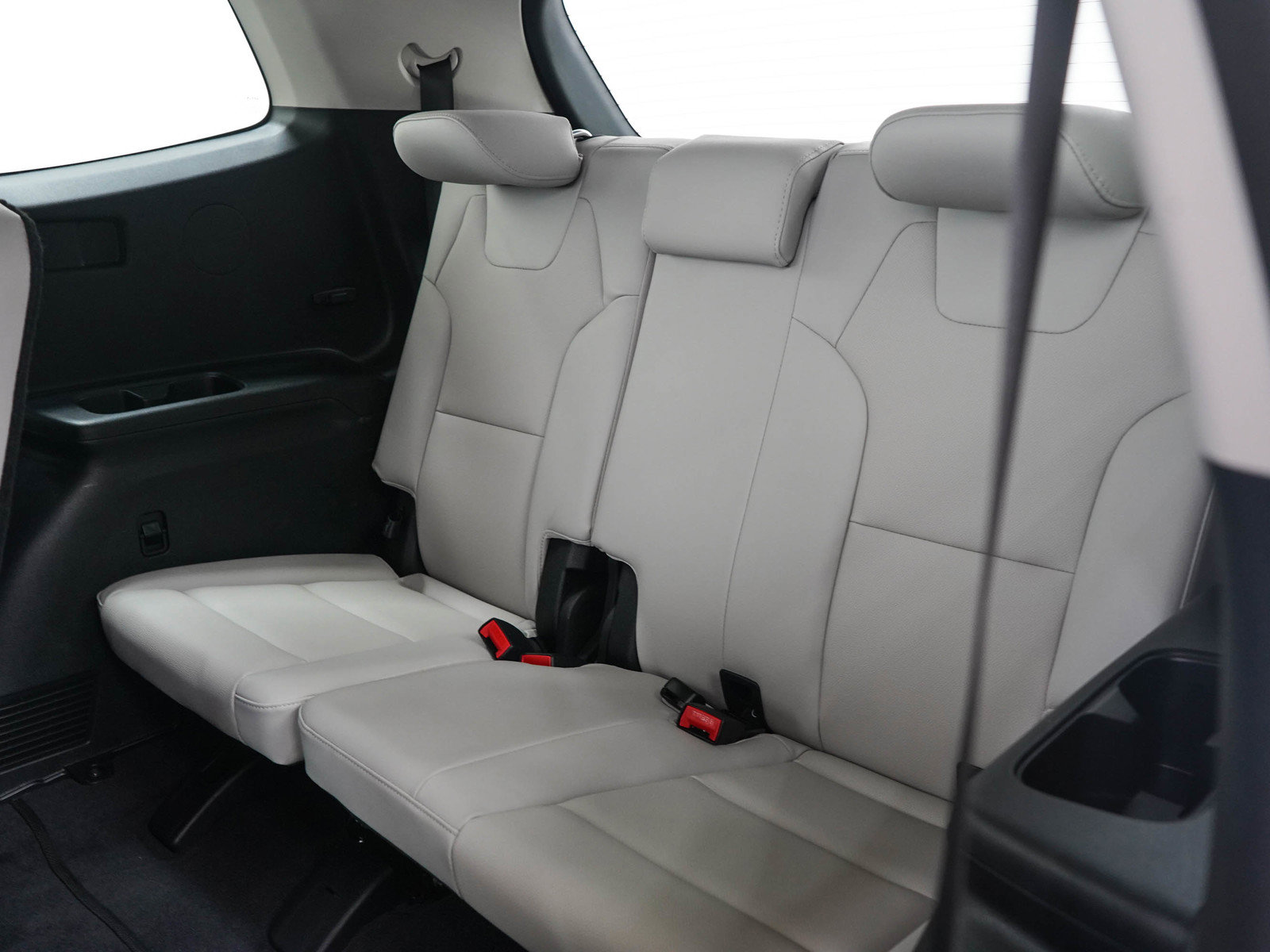 Used 2024 Kia Telluride EX w/ EX Captain's Chair Package AWD/4WD image 15