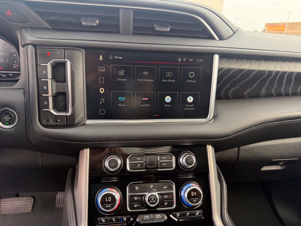 Used 2024 GMC Yukon Denali w/ Denali Reserve Package AWD/4WD image 39