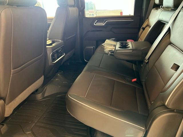 New 2026 GMC Sierra 2500 Denali w/ Denali Reserve Package AWD/4WD image 9