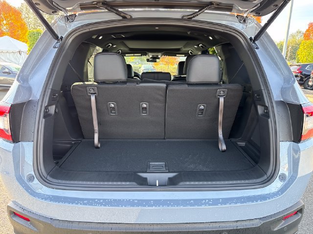 New 2026 Honda Pilot Black Edition image 13
