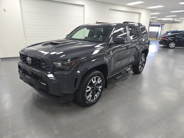 New 2026 Toyota 4Runner TRD Sport Premium AWD/4WD image 2