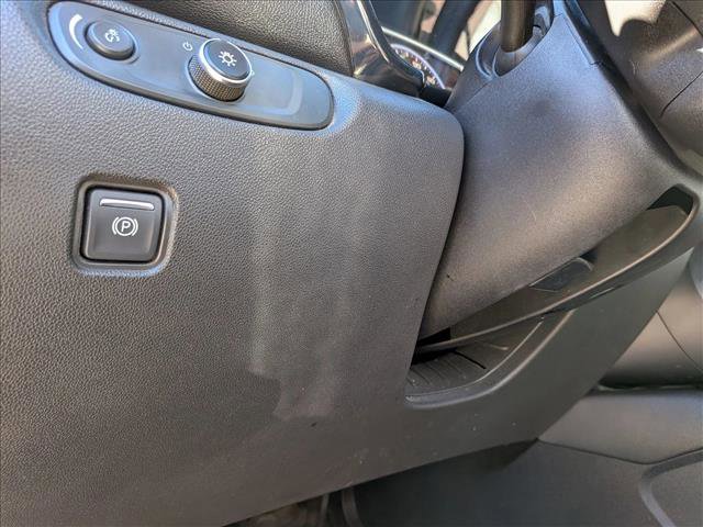 Used 2019 Chevrolet Blazer RS w/ Sun and Wheels Package image 16