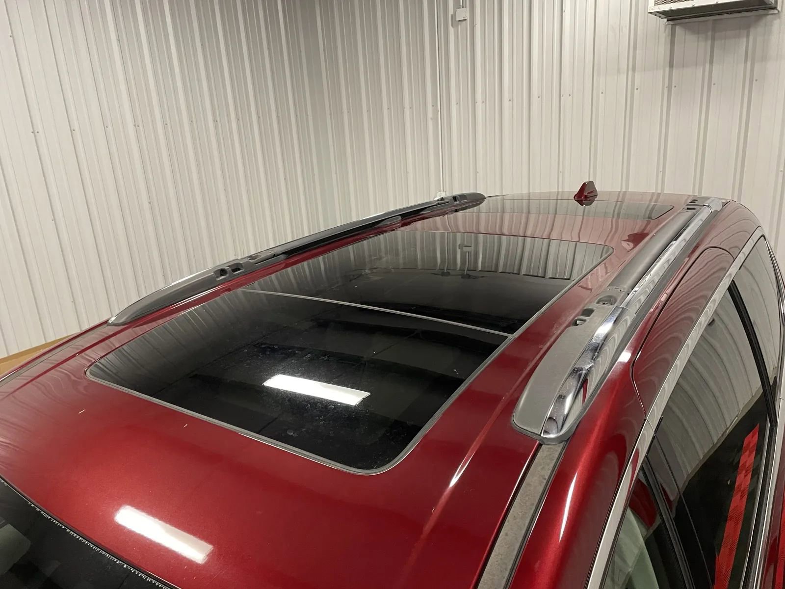 Used 2019 Chrysler Pacifica Limited w/ Tire & Wheel Group image 11