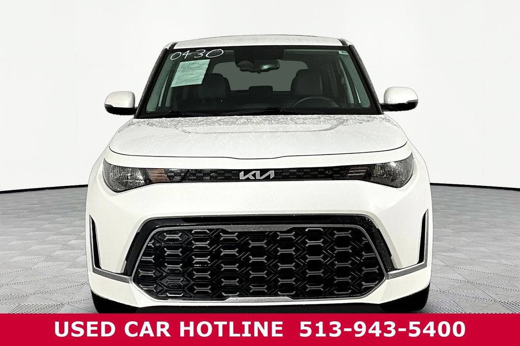 Used 2024 Kia Soul GT-Line FWD image 2