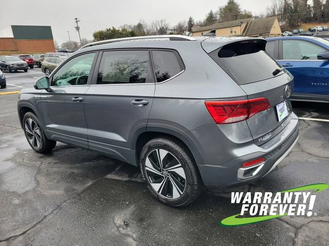 Used 2024 Volkswagen Taos SE image 5