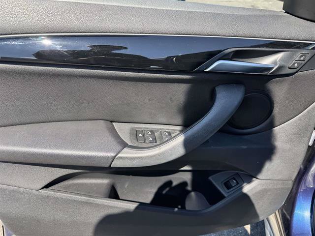 Used 2018 BMW X1 xDrive28i w/ Convenience Package AWD/4WD image 14