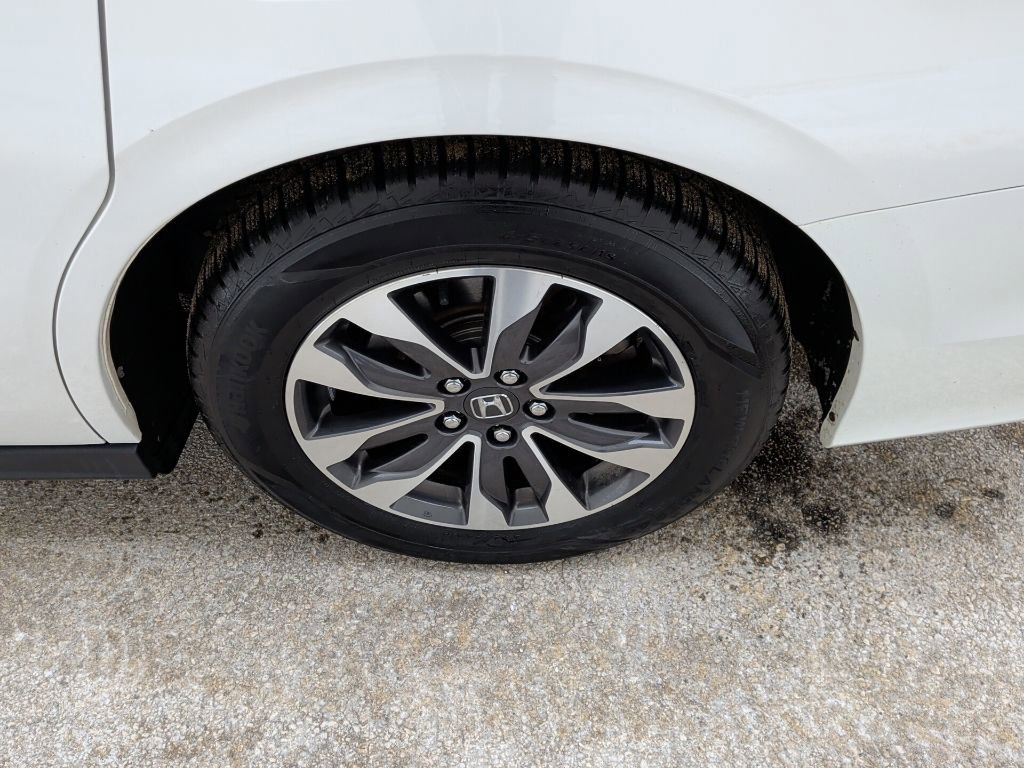 Certified 2023 Honda Odyssey EX-L image 13