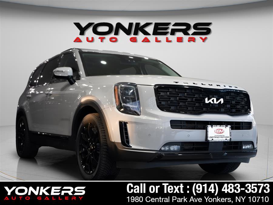 Used 2022 Kia Telluride SX w/ SX Prestige Package image 3