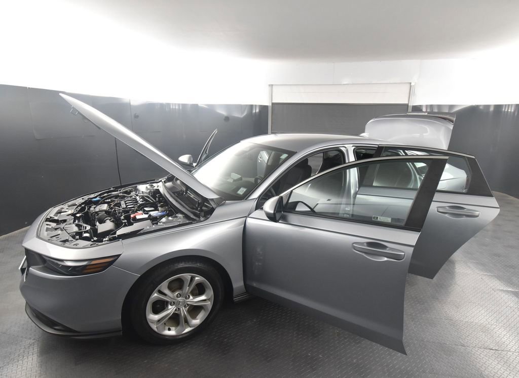 Used 2023 Honda Accord LX image 36