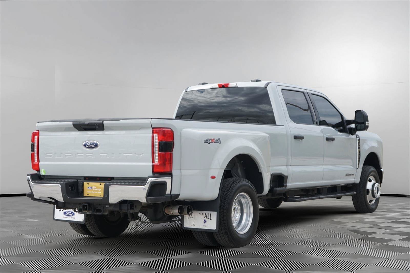 Used 2025 Ford F350 XLT w/ 360-Degree Camera Package AWD/4WD image 5