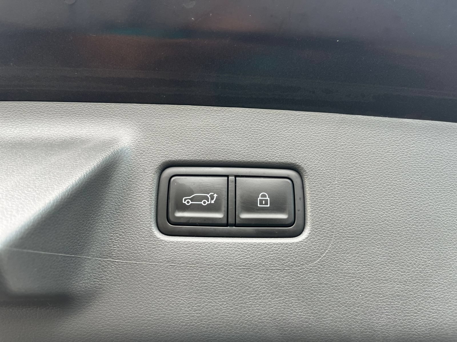 Used 2026 Hyundai Santa Fe SEL AWD/4WD image 24