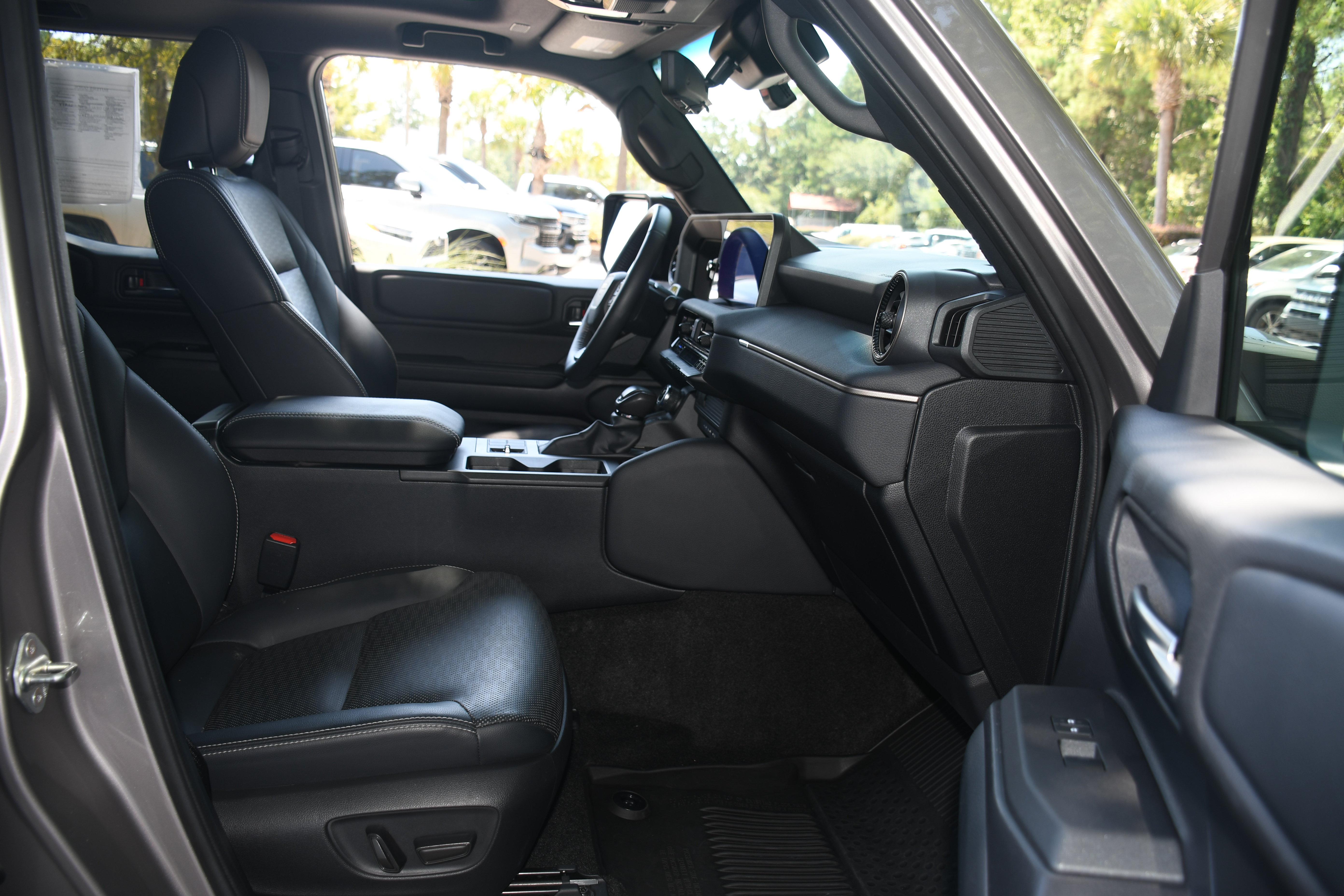 Certified 2024 Toyota Land Cruiser w/ Premium Package AWD/4WD image 28