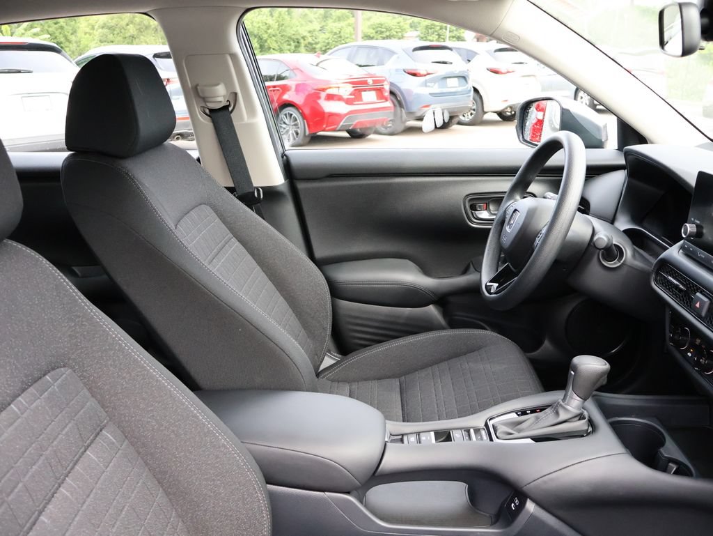 Certified 2024 Honda HR-V LX image 8